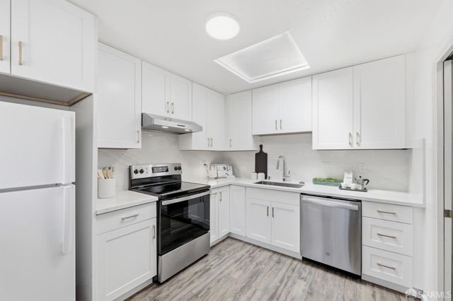 1461 Broadway Street 405, San Francisco, CA 94109