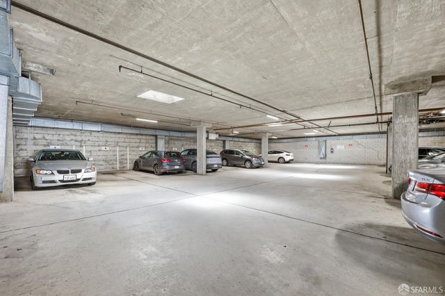 1461 Broadway Street 405, San Francisco, CA 94109