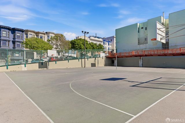 1461 Broadway Street 405, San Francisco, CA 94109