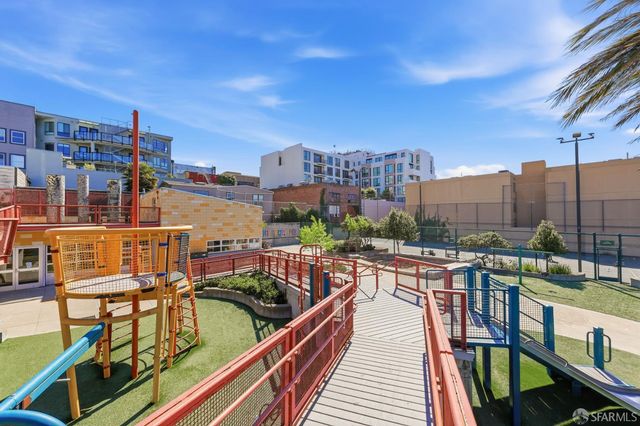 1461 Broadway Street 405, San Francisco, CA 94109