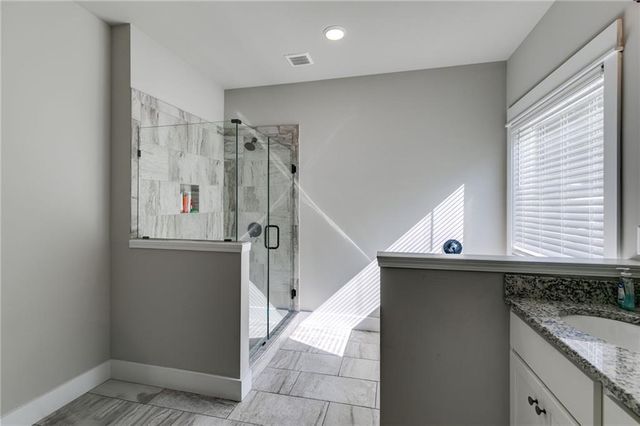 2209 Shady Grove Road, Carrollton, GA 30116