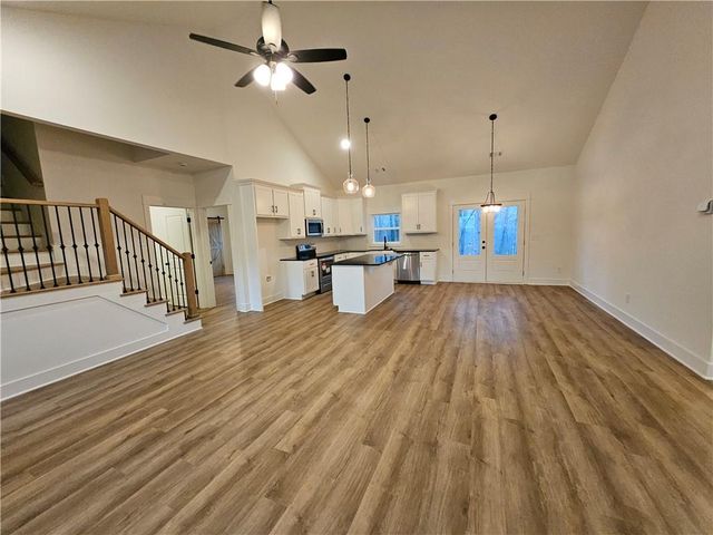 2209 Shady Grove Road, Carrollton, GA 30116
