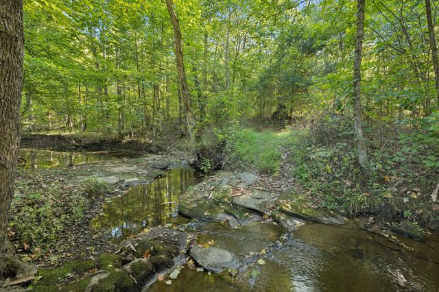 8435 Taliaferro Rd, Eagleville, TN 37060