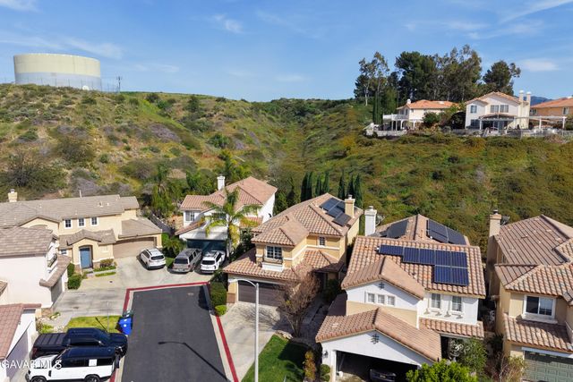 18604 Eos Lane, Canyon Country, CA 91351