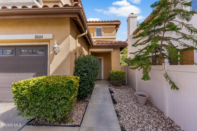 18604 Eos Lane, Canyon Country, CA 91351