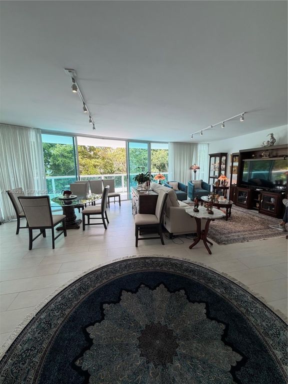 2127 Brickell Avenue 502, Miami, FL 33129