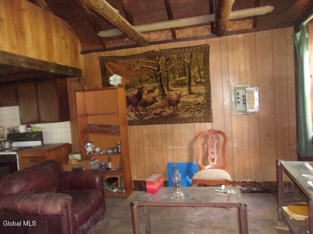 12 Delavan Avenue, Greenfield, NY 12850