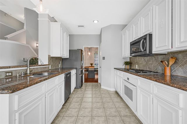4420 Canonsburg, League City, TX 77573