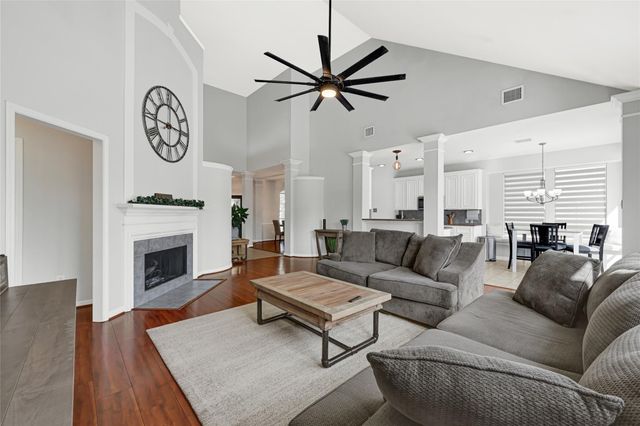 4420 Canonsburg, League City, TX 77573