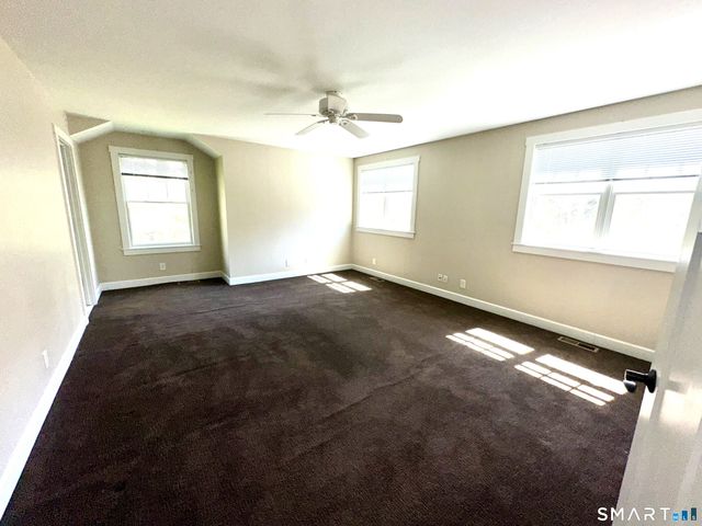 46 Kneen St Extension, Shelton, CT 06484