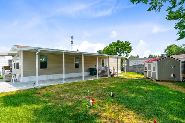 482 Oak Lawn Drive 482 Oak Lawn Drive, Fairborn, OH 45324