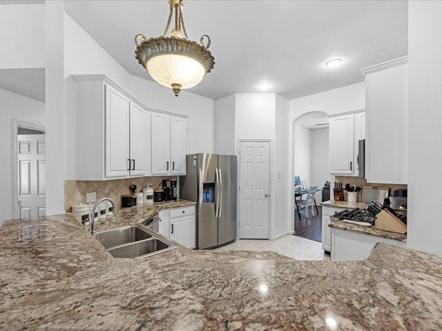 3539 Lakearies Lane, Katy, TX 77449