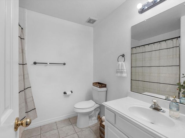 3539 Lakearies Lane, Katy, TX 77449