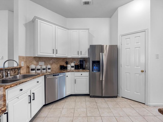 3539 Lakearies Lane, Katy, TX 77449