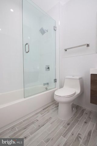 810 N UBER ST, Philadelphia, PA 19130