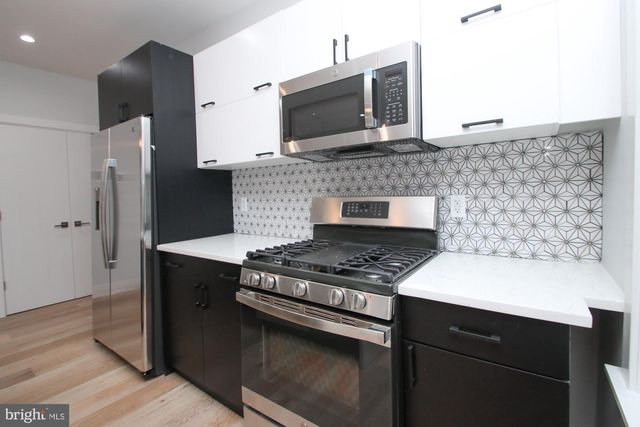 810 N UBER ST, Philadelphia, PA 19130