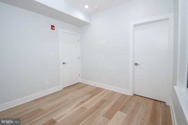 810 N UBER ST, Philadelphia, PA 19130