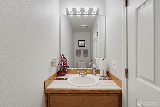 1105 SW 352nd Street, Federal Way, WA 98023