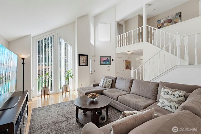 1105 SW 352nd Street, Federal Way, WA 98023