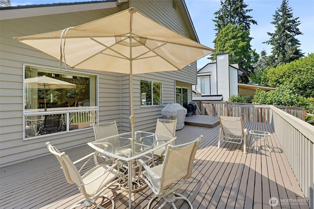 1105 SW 352nd Street, Federal Way, WA 98023