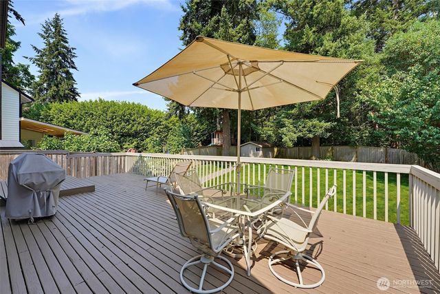 1105 SW 352nd Street, Federal Way, WA 98023