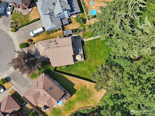 1105 SW 352nd Street, Federal Way, WA 98023