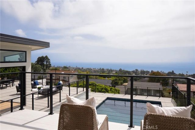 28711 Cedarbluff Drive, Rancho Palos Verdes, CA 90275