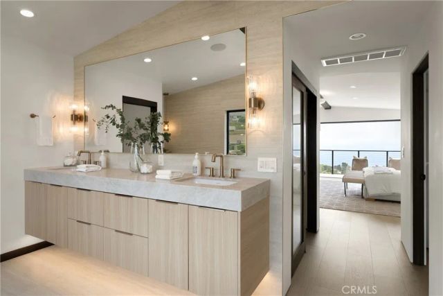 28711 Cedarbluff Drive, Rancho Palos Verdes, CA 90275