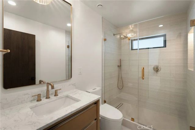 28711 Cedarbluff Drive, Rancho Palos Verdes, CA 90275