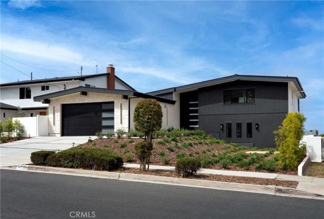 28711 Cedarbluff Drive, Rancho Palos Verdes, CA 90275