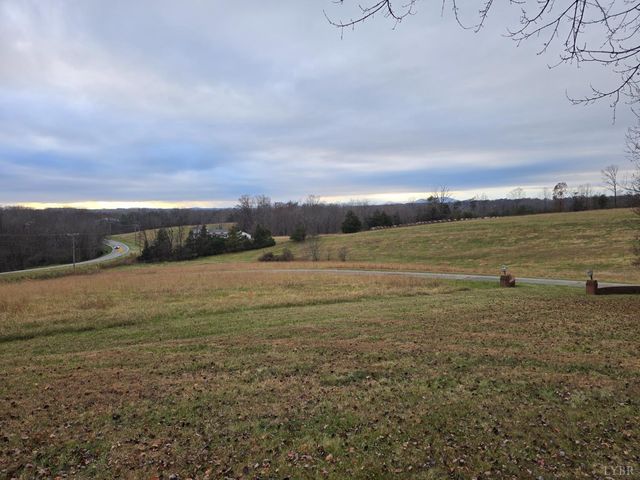 15917 Moneta Road, Moneta, VA 24121