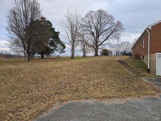 15917 Moneta Road, Moneta, VA 24121