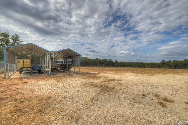 306 LAKEWOOD CT, Canyon Lake, TX 78133