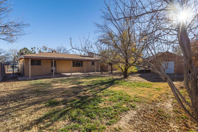 403 Valle Grande Drive SW, Los Lunas, NM 87031