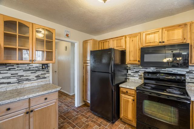 403 Valle Grande Drive SW, Los Lunas, NM 87031