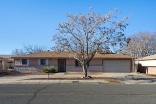 403 Valle Grande Drive SW, Los Lunas, NM 87031