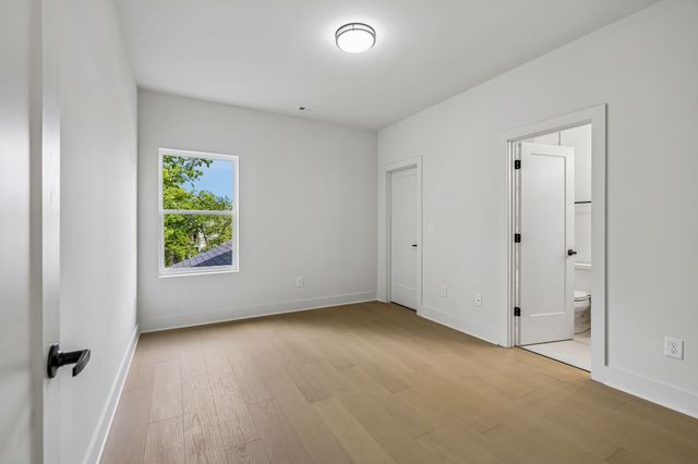 1809B Manchester Ave, Nashville, TN 37218