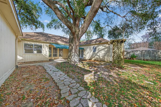 18035 Mountfield Drive, Houston, TX 77084