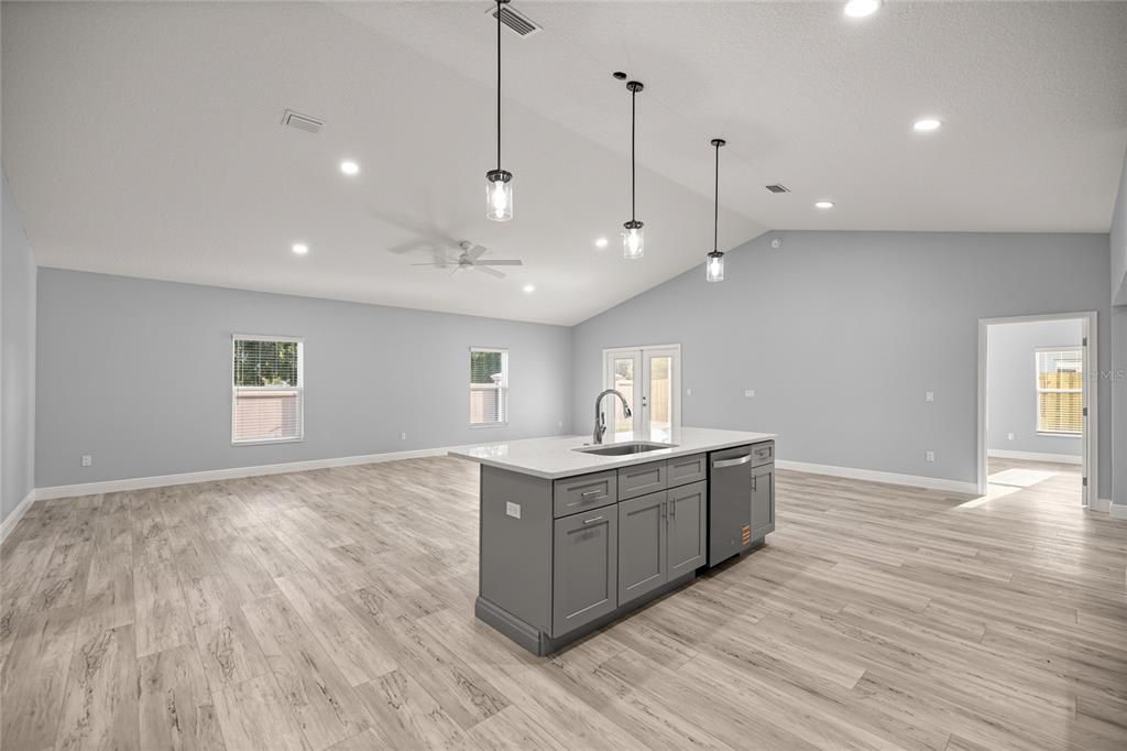 Image 11 of property listing at 2311 SE 31ST PLACE, Ocala, FL 34471