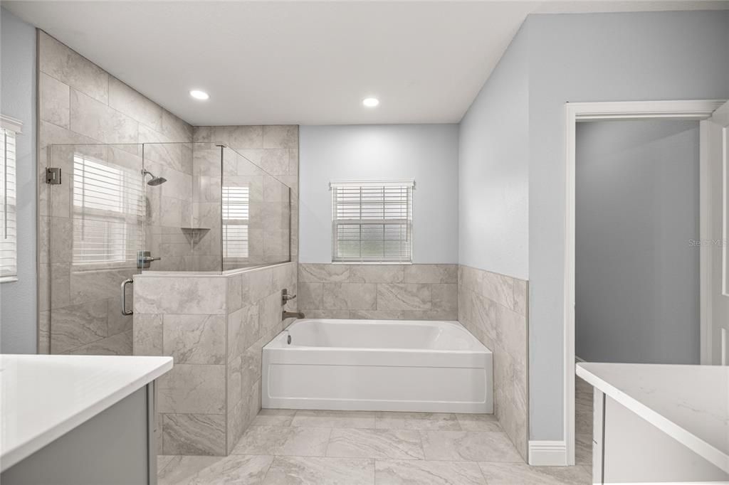 Image 16 of property listing at 2311 SE 31ST PLACE, Ocala, FL 34471
