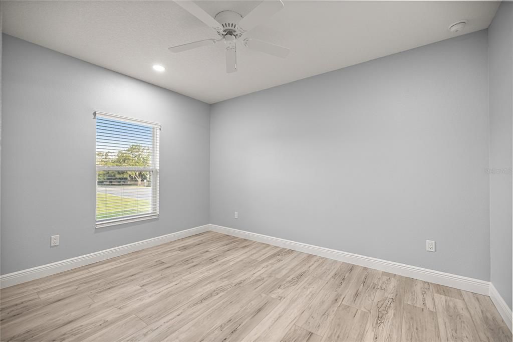 Image 21 of property listing at 2311 SE 31ST PLACE, Ocala, FL 34471