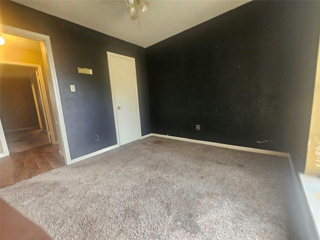 315 University Street, Wharton, TX 77488