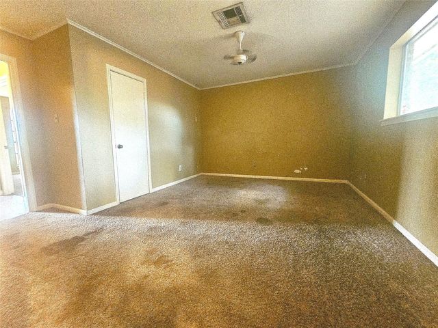 315 University Street, Wharton, TX 77488