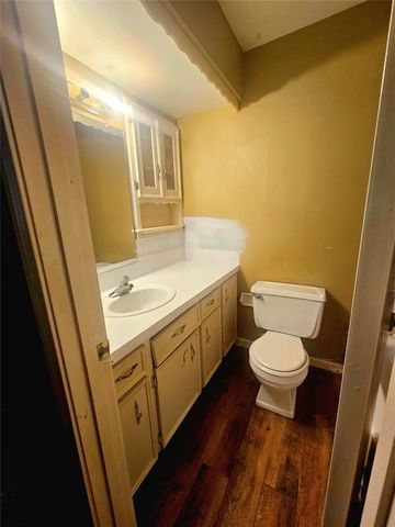 315 University Street, Wharton, TX 77488