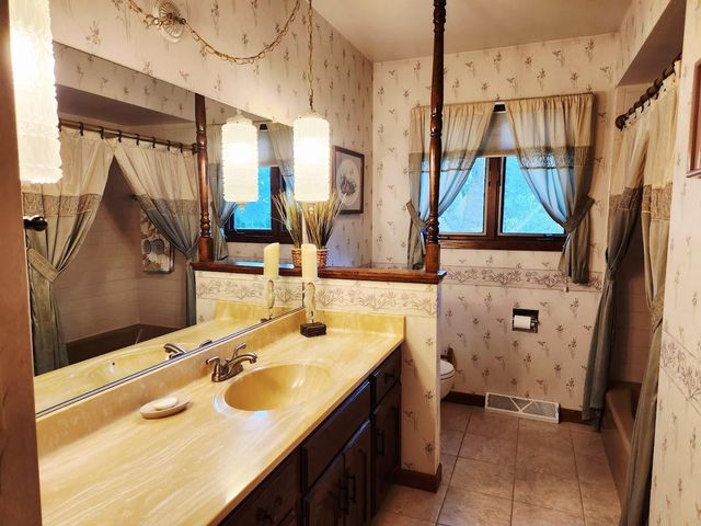 N7291 WINNEBAGO DRIVE, Fond Du Lac, WI 54935