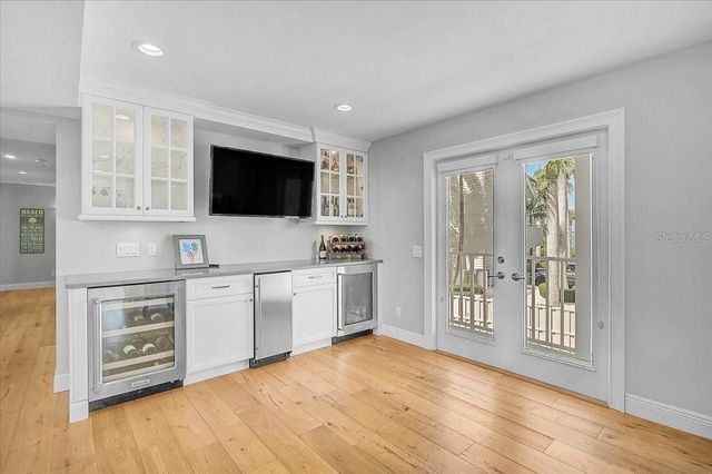 320 RINGLING POINT DRIVE, Sarasota, FL 34234
