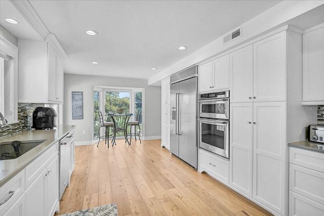 320 RINGLING POINT DRIVE, Sarasota, FL 34234