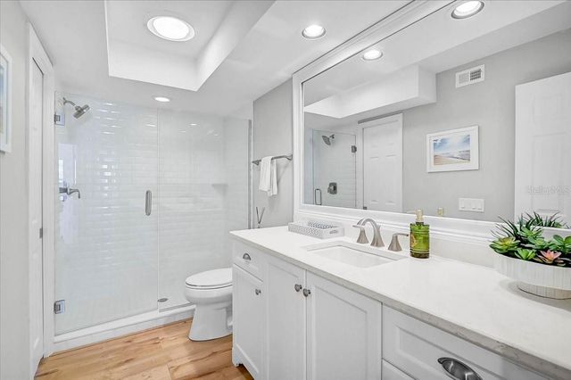 320 RINGLING POINT DRIVE, Sarasota, FL 34234