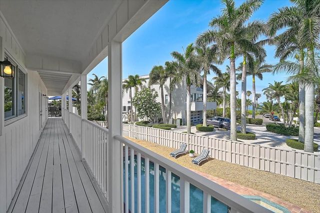 320 RINGLING POINT DRIVE, Sarasota, FL 34234