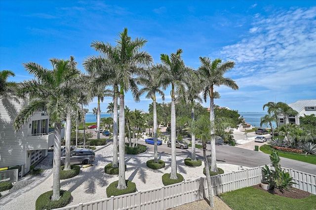 320 RINGLING POINT DRIVE, Sarasota, FL 34234